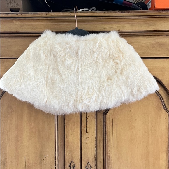 Vintage Rabbit Fur Cape - Picture 2 of 8